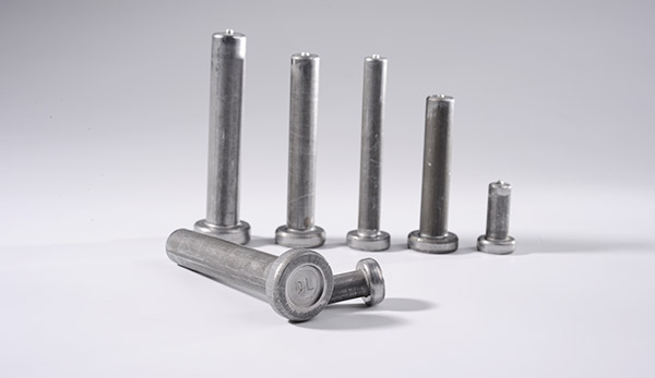 焊釘?shù)暮附咏榻B