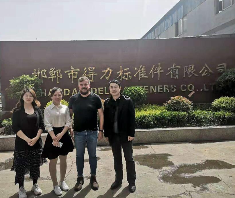 巴西客戶參觀得力公司工廠